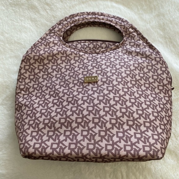 dkny lunch bag